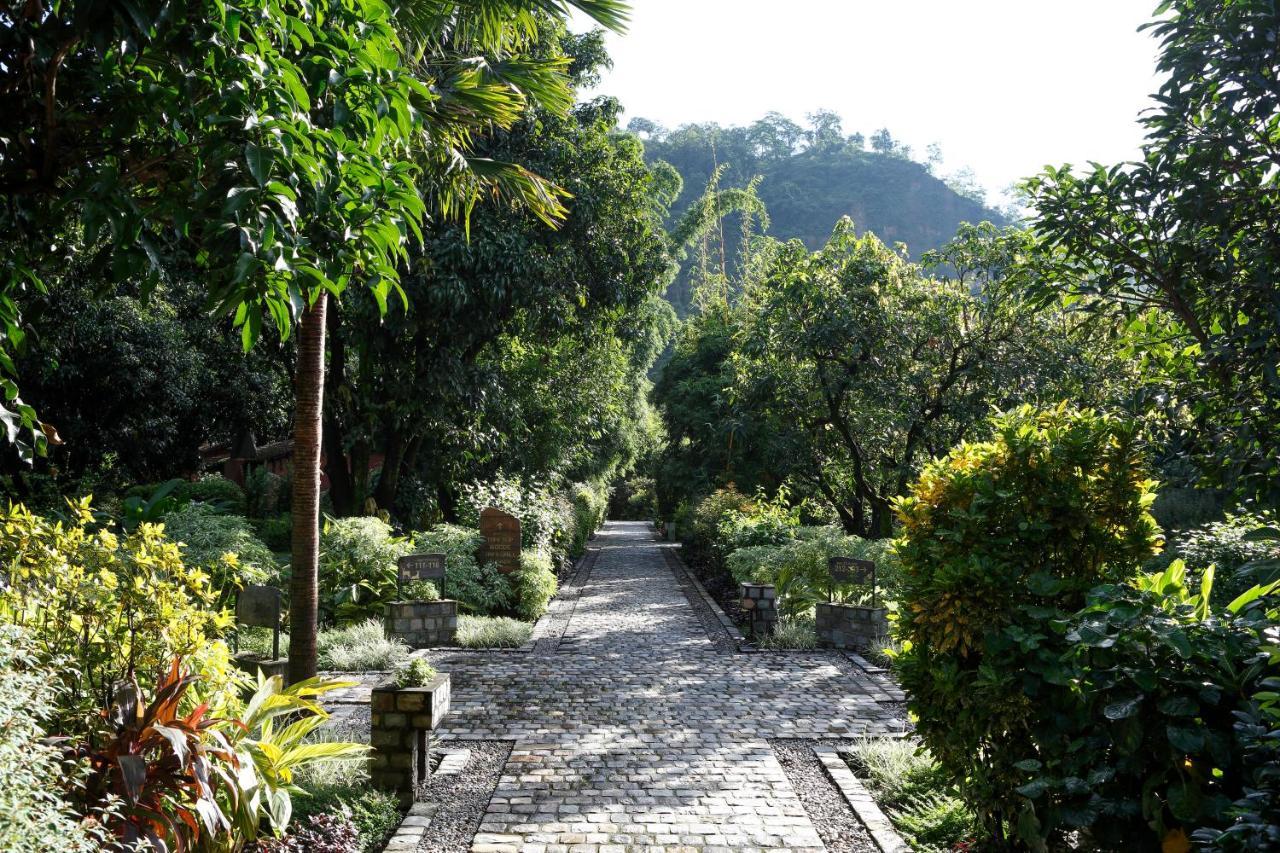 Taj Corbett Resort And Spa Uttarakhand Ramnagar  Dış mekan fotoğraf