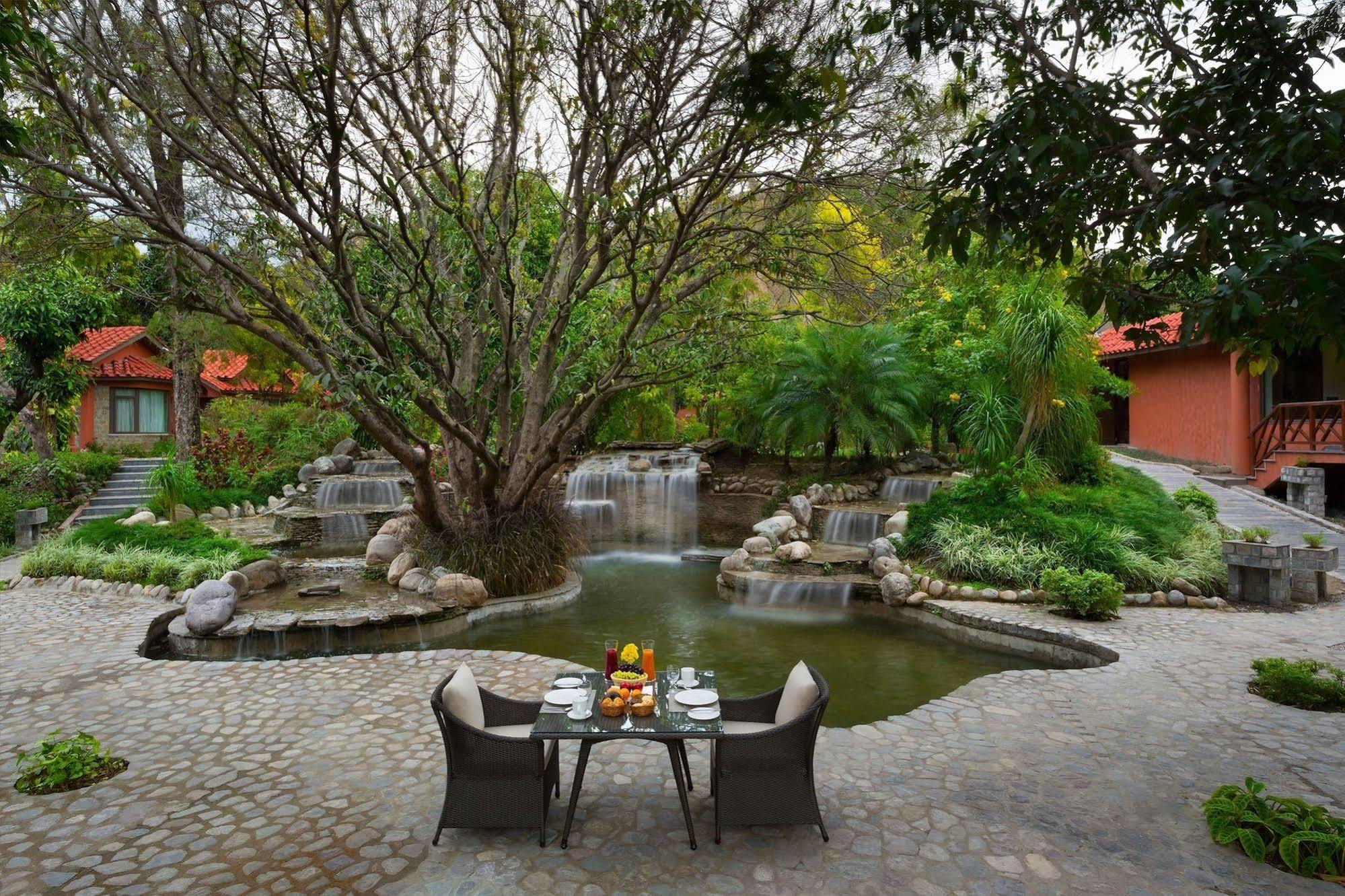 Taj Corbett Resort And Spa Uttarakhand Ramnagar  Dış mekan fotoğraf