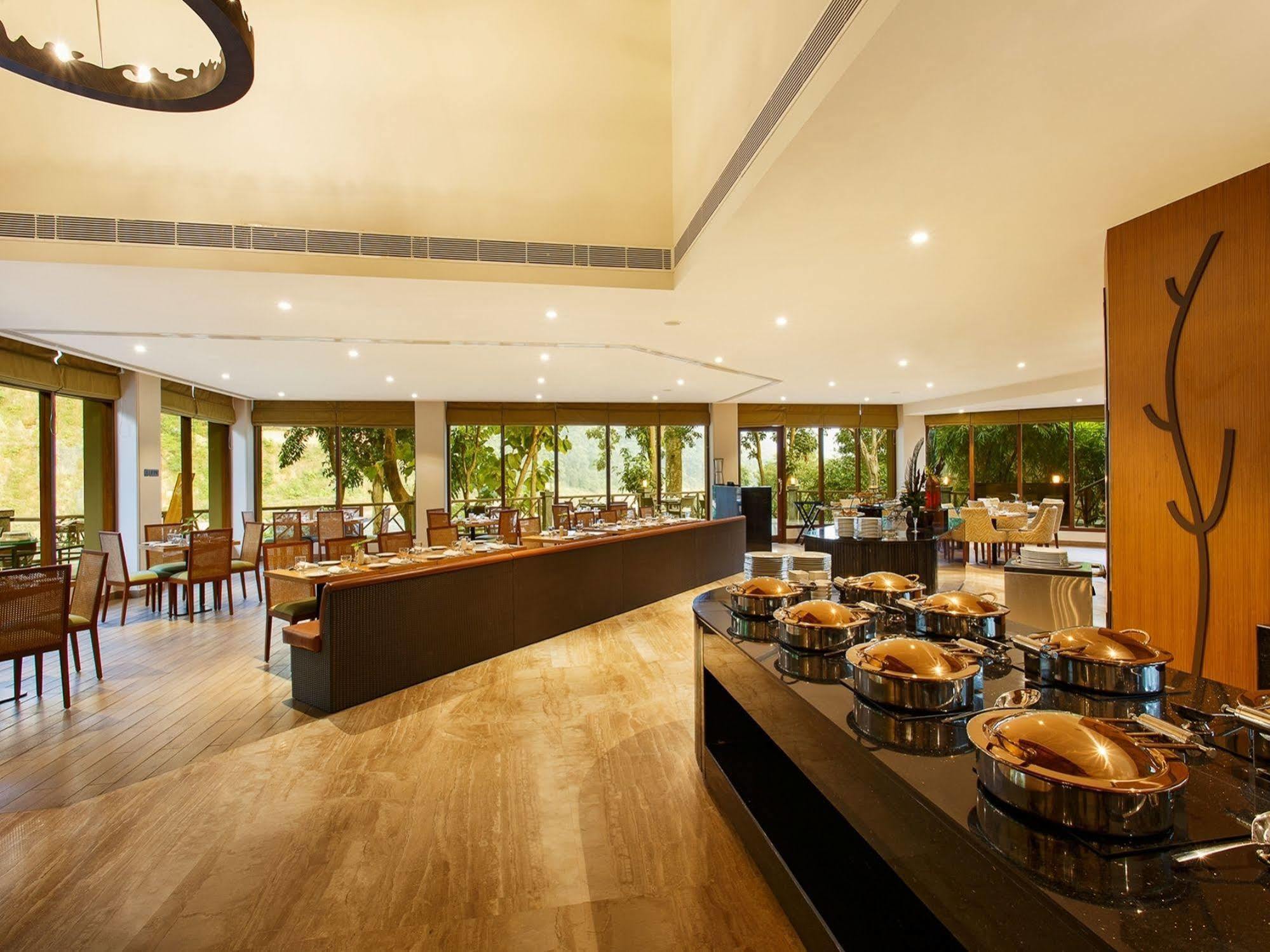Taj Corbett Resort And Spa Uttarakhand Ramnagar  Dış mekan fotoğraf